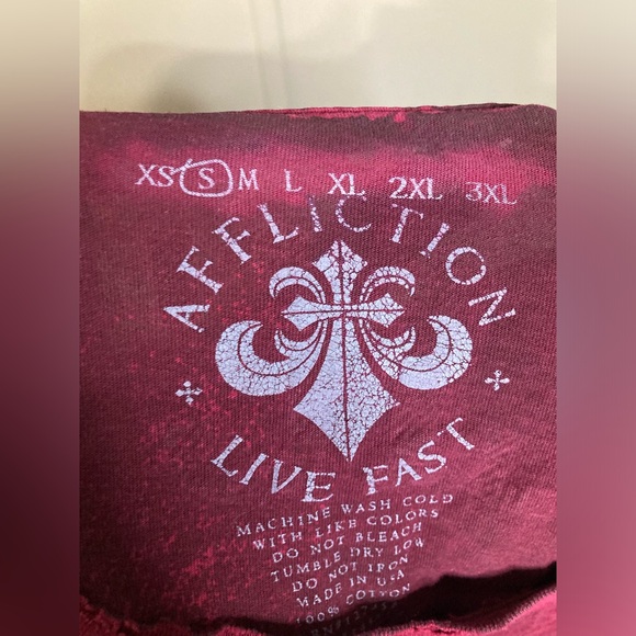 Affliction Cross and Wings Red Distressed T-Shirt, Size Small - Picture 3 of 3